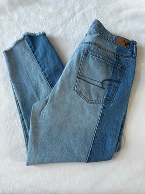 American Eagle Vintage High-Rise Two-Toned Jeans